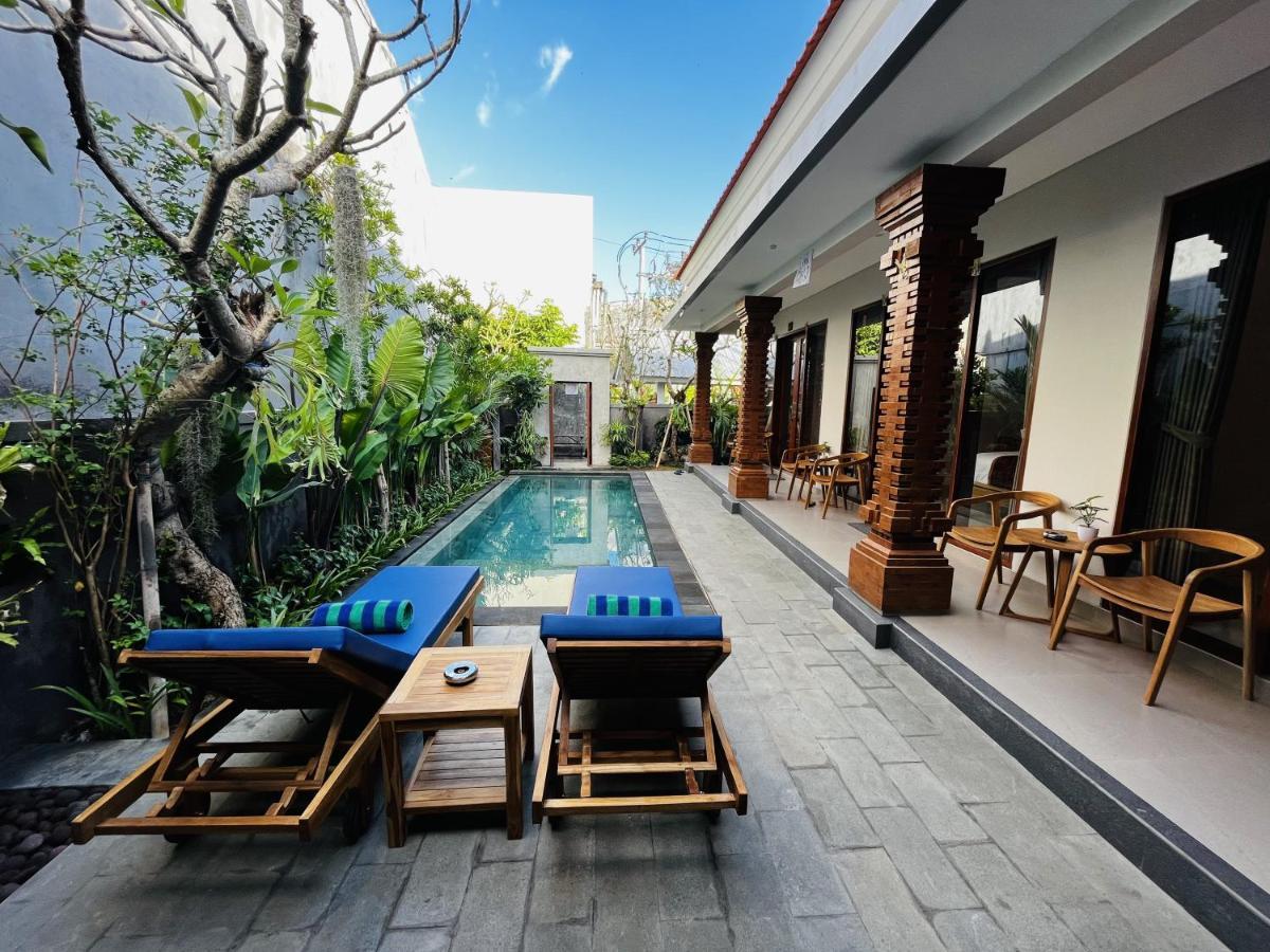 Cecillia Guesthouse Canggu Exterior photo