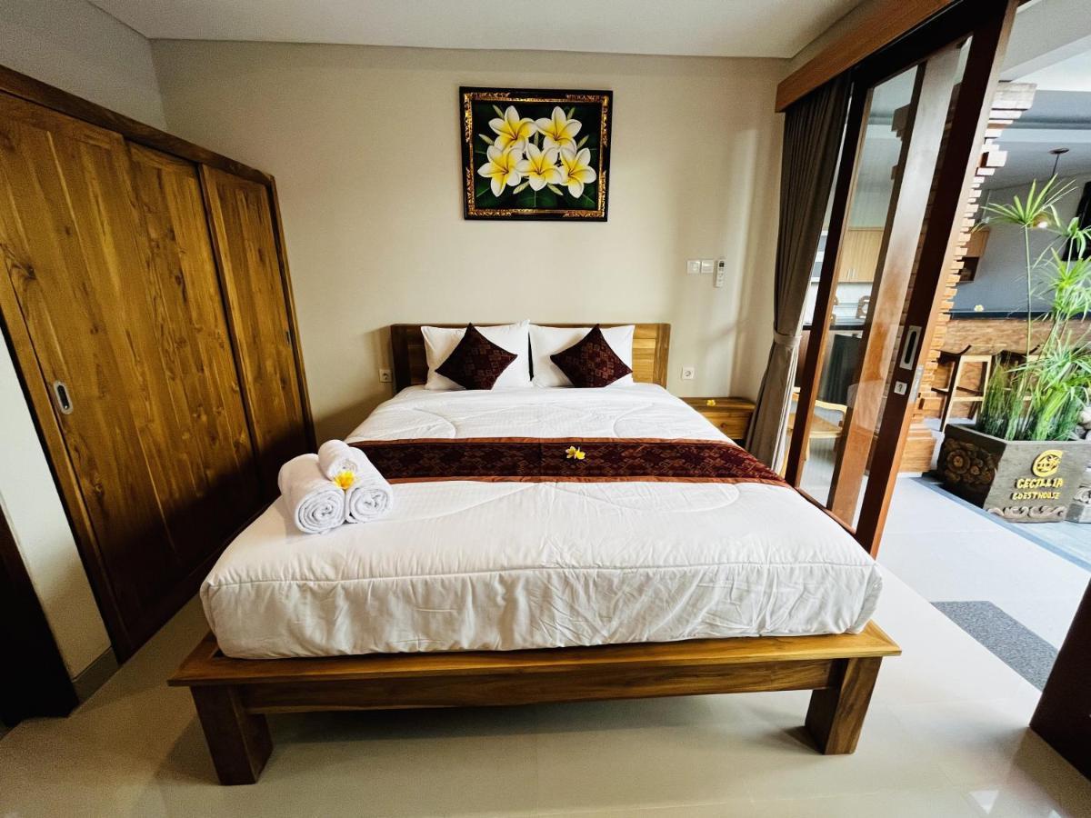 Cecillia Guesthouse Canggu Exterior photo
