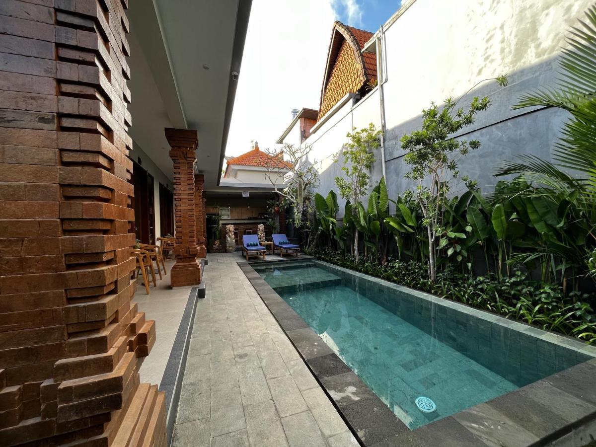 Cecillia Guesthouse Canggu Exterior photo